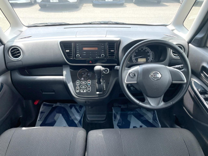 2017 Nissan DAYZ ROOX DBA-B21A (UW-69f1f6a68b92a)[24]