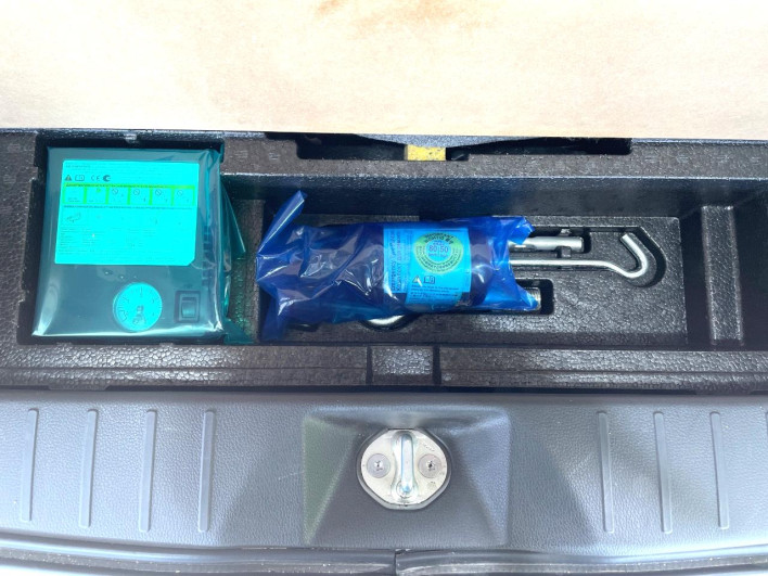 2013 Nissan Days DBA-B21W (UW-69f1f6a7dec83)[17]