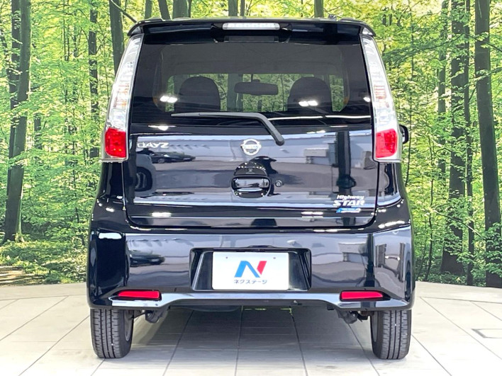 2014 Nissan Days DBA-B21W (UW-69f1f6a88151a)[27]