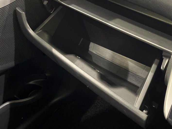 2015 Nissan Days DBA-B21W (UW-69f1f6a8d2a5f)[17]