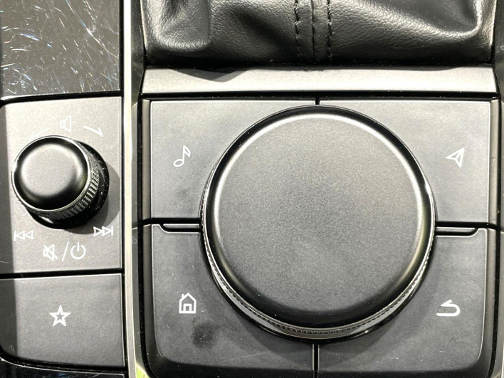 2022 Mazda Mazda 3 Fastback 3DA-BP8P (UW-69f1f6babe683)[20]