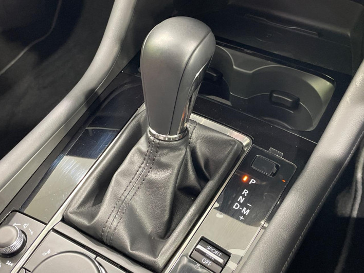 2024 Mazda Mazda 3 Fastback 5AA-BPFJ3R (UW-69f1f6bb07807)[13]