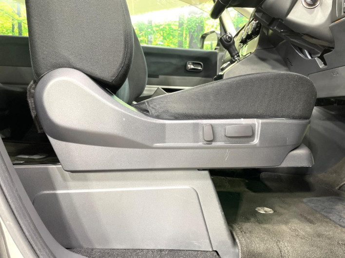 2016 Mitsubishi Delica D:5 LDA-CV1W (UW-69f1f6bb8c9cb)[23]