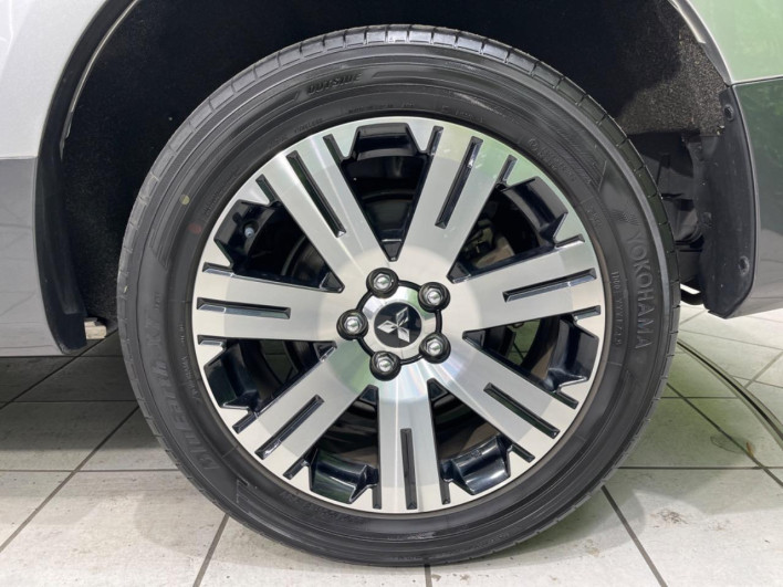 2020 Mitsubishi Delica D:5 3DA-CV1W (UW-69f1f6bcc80a2)[19]