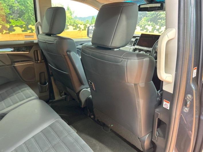 2025 Mitsubishi Delica D:5 3DA-CV1W (UW-69f1f6be512b6)[29]