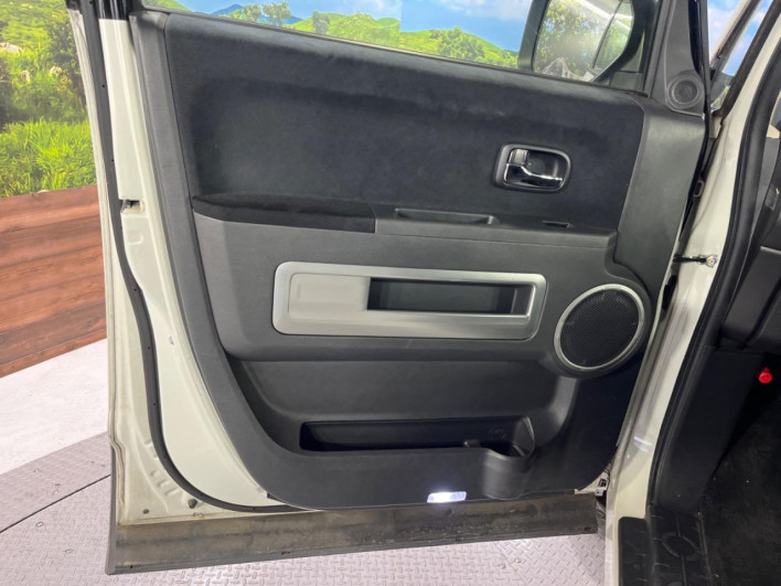 2015 Mitsubishi Delica D:5 DBA-CV5W (UW-69f1f6be889ab)[26]