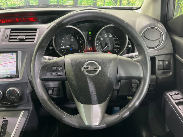 2012 Nissan La Festa DBA-CWEFWN (UW-69f1f6bf5f964)[20]