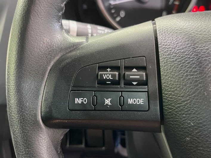 2012 Nissan La Festa DBA-CWEFWN (UW-69f1f6bf5f964)[28]