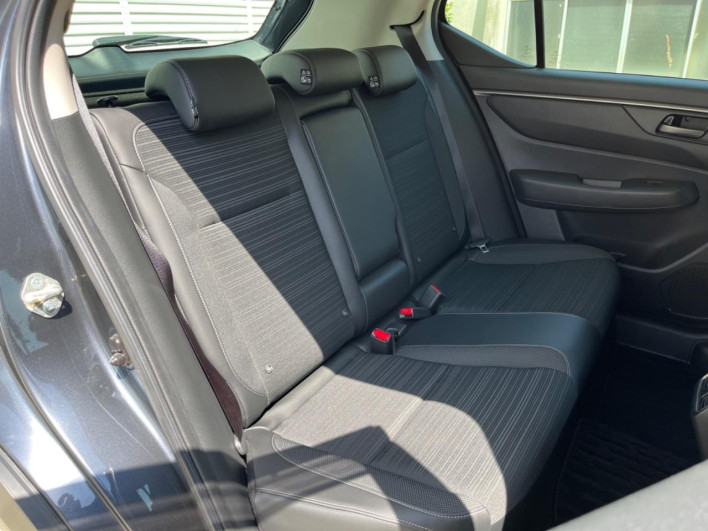 2024 Honda WR-V 5BA-DG5 (UW-69f1f6c0c4ee8)[26]