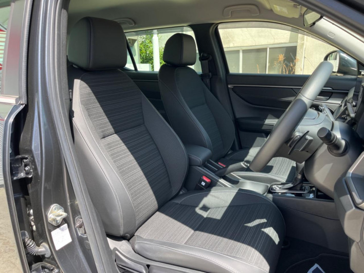 2024 Honda WR-V 5BA-DG5 (UW-69f1f6c0c4ee8)[19]