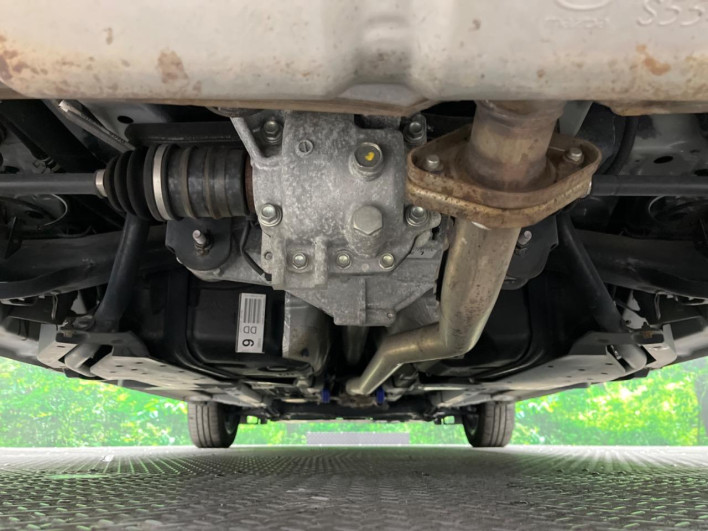 2017 Mazda Demio LDA-DJ5AS (UW-69f1f6c1d3bf5)[19]