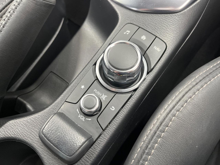 2016 Mazda Demio LDA-DJ5FS (UW-69f1f6c2cb9d5)[18]