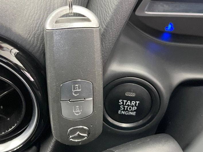 2016 Mazda Demio LDA-DJ5FS (UW-69f1f6c2cb9d5)[14]