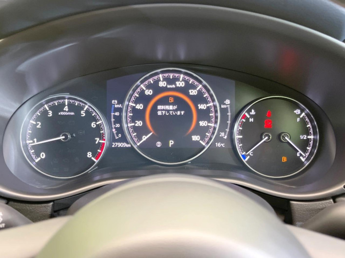 2023 Mazda CX-30 5AA-DMEJ3P (UW-69f1f6c44edad)[26]