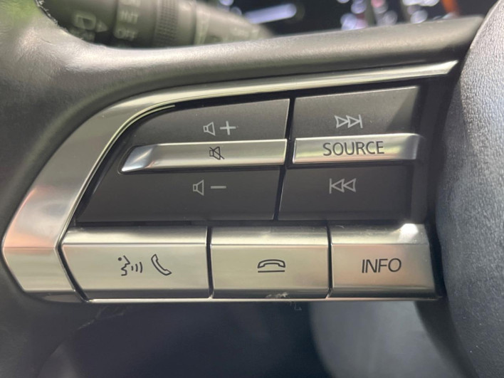 2022 Mazda CX-30 5BA-DMEP (UW-69f1f6c4df602)[27]