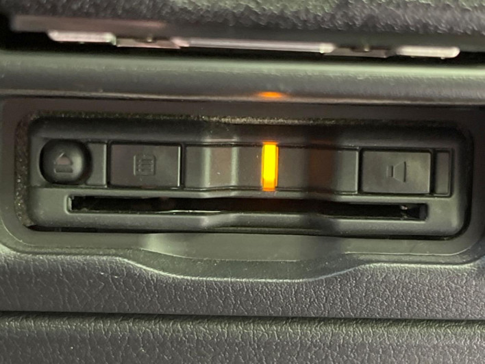 2022 Mazda CX-30 5BA-DMEP (UW-69f1f6c4df602)[26]