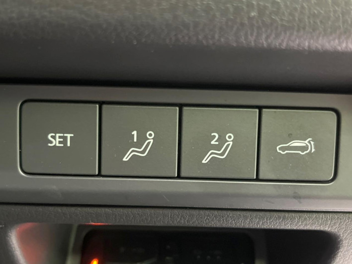 2022 Mazda CX-30 5BA-DMEP (UW-69f1f6c4df602)[24]