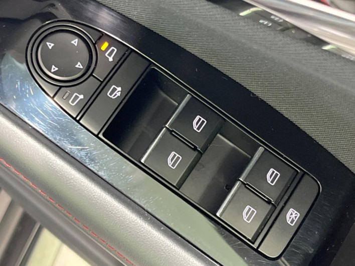 2022 Mazda CX-30 5BA-DMEP (UW-69f1f6c4df602)[17]