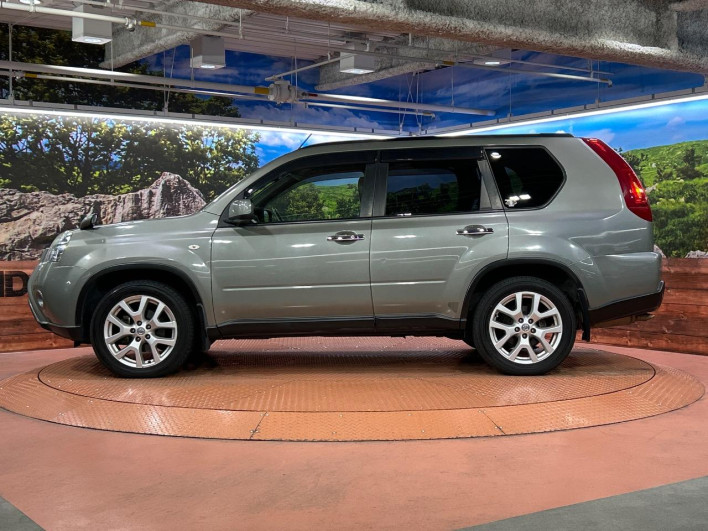 2013 Nissan X-Trail LDA-DNT31 (UW-69f1f6c62707a)[18]