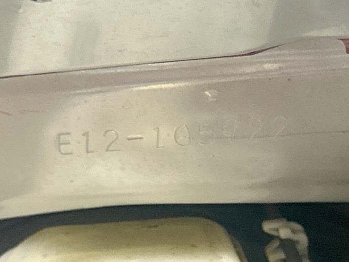 2013 Nissan Note DBA-E12 (UW-69f1f6c670347)[1]