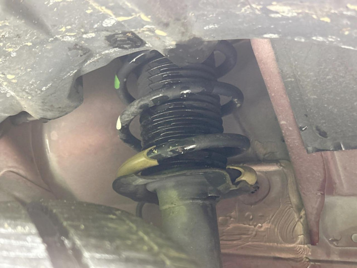 2013 Nissan Note DBA-E12 (UW-69f1f6c670347)[8]