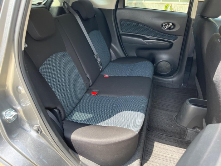 2013 Nissan Note DBA-E12 (UW-69f1f6c6a6266)[19]