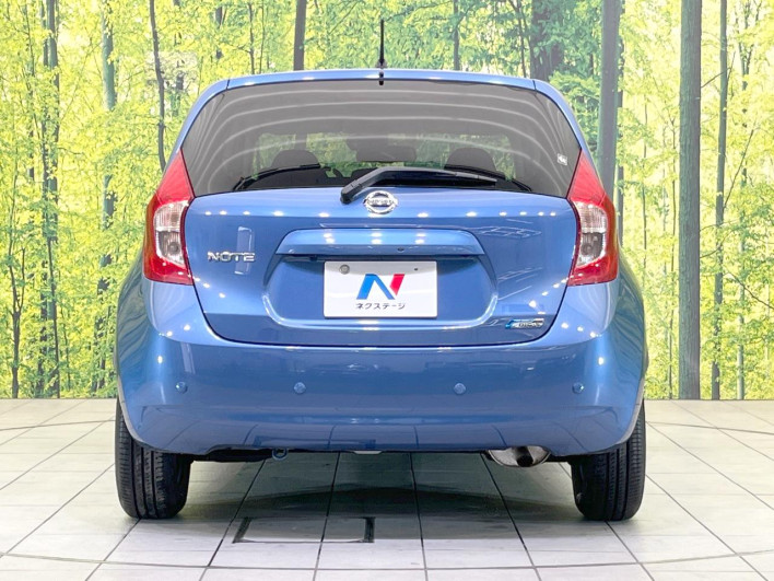 2014 Nissan Note DBA-E12 (UW-69f1f6c6dcc29)[9]