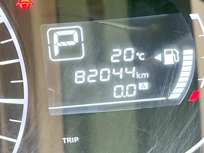 2014 Nissan Note DBA-E12 (UW-69f1f6c6dcc29)[2]