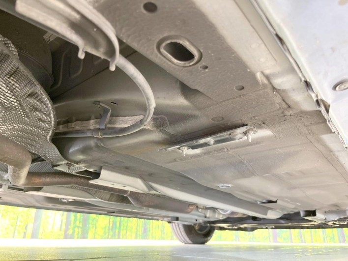 2014 Nissan Note DBA-E12 (UW-69f1f6c6dcc29)[21]