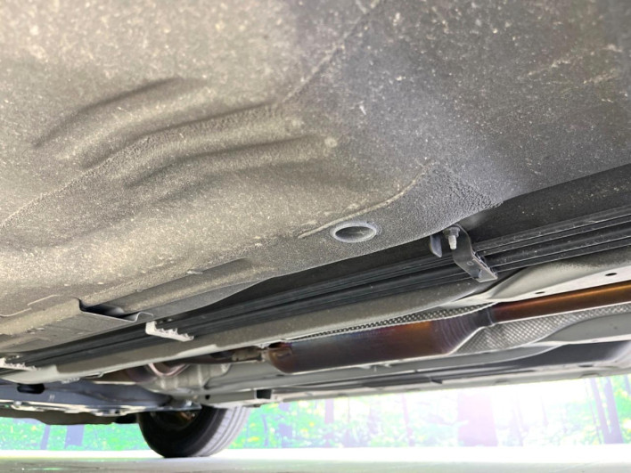 2015 Nissan Note DBA-E12 (UW-69f1f6c859d1a)[27]