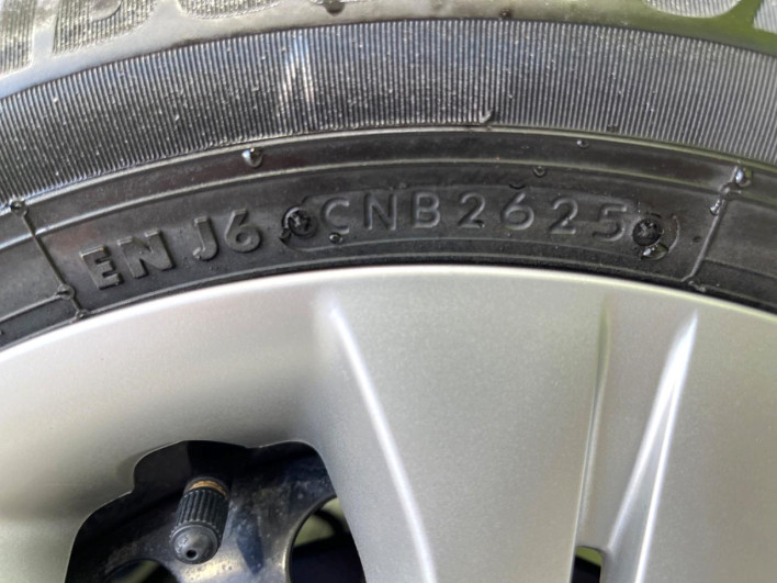 2015 Nissan Note DBA-E12 (UW-69f1f6c859d1a)[10]