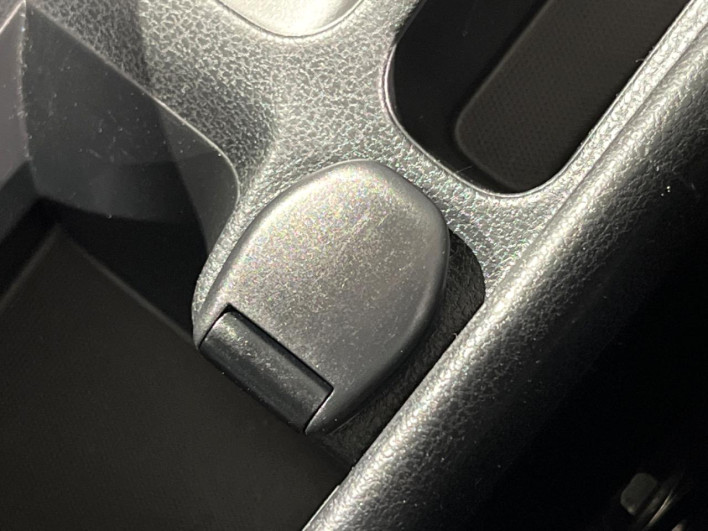 2015 Nissan Note DBA-E12 (UW-69f1f6c889e2b)[14]