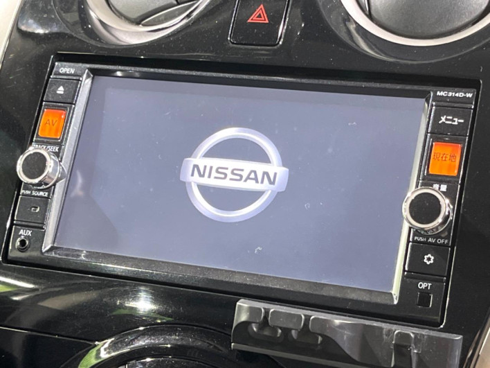 2015 Nissan Note DBA-E12 (UW-69f1f6c889e2b)[26]