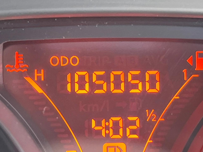 2015 Nissan Note DBA-E12 (UW-69f1f6c894f7f)[2]