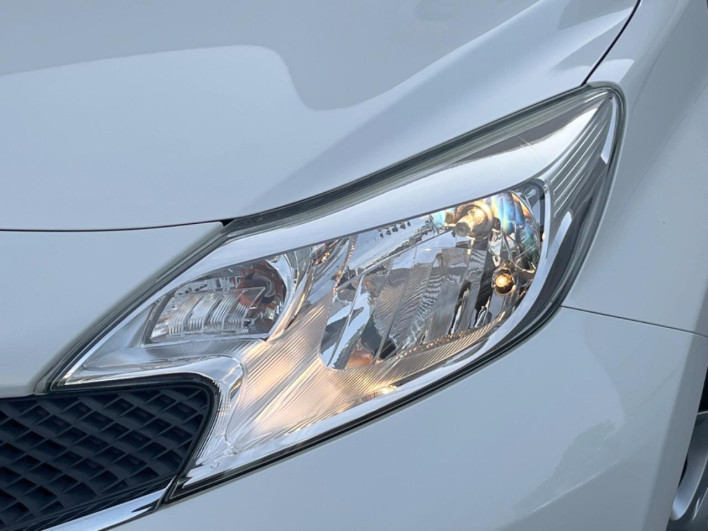 2015 Nissan Note DBA-E12 (UW-69f1f6c894f7f)[13]