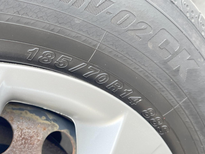 2015 Nissan Note DBA-E12 (UW-69f1f6c894f7f)[8]