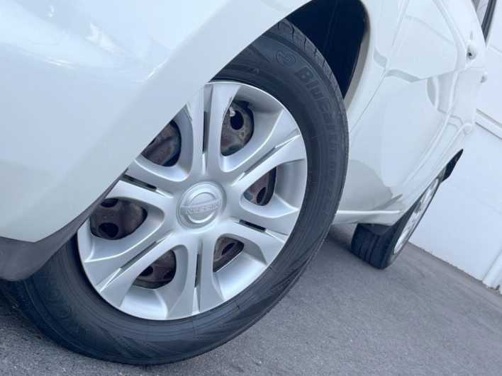 2015 Nissan Note DBA-E12 (UW-69f1f6c894f7f)[5]