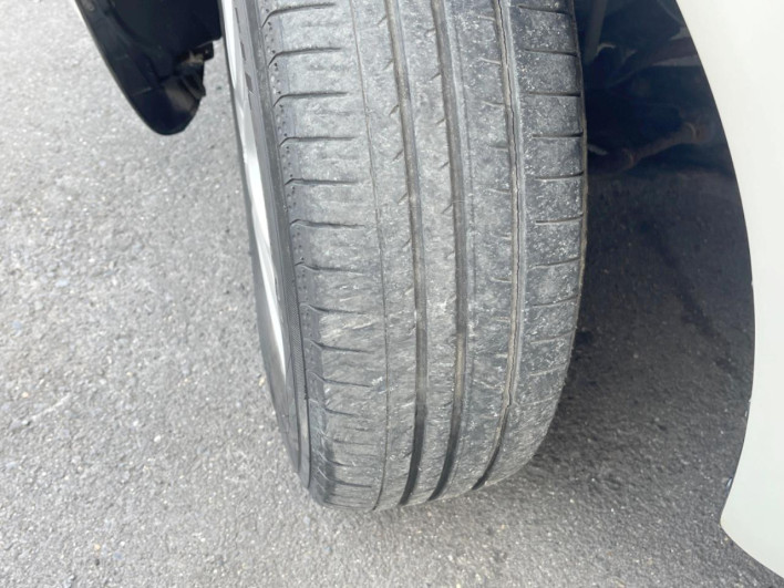 2015 Nissan Note DBA-E12 (UW-69f1f6c894f7f)[6]