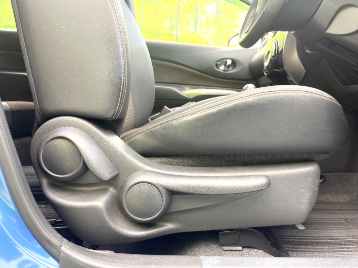 2015 Nissan Note DBA-E12 (UW-69f1f6c8e7eaf)[19]