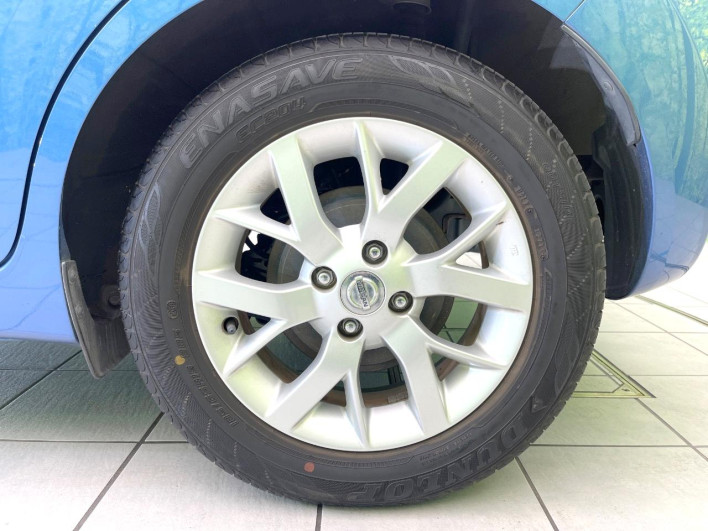 2015 Nissan Note DBA-E12 (UW-69f1f6c8e7eaf)[11]