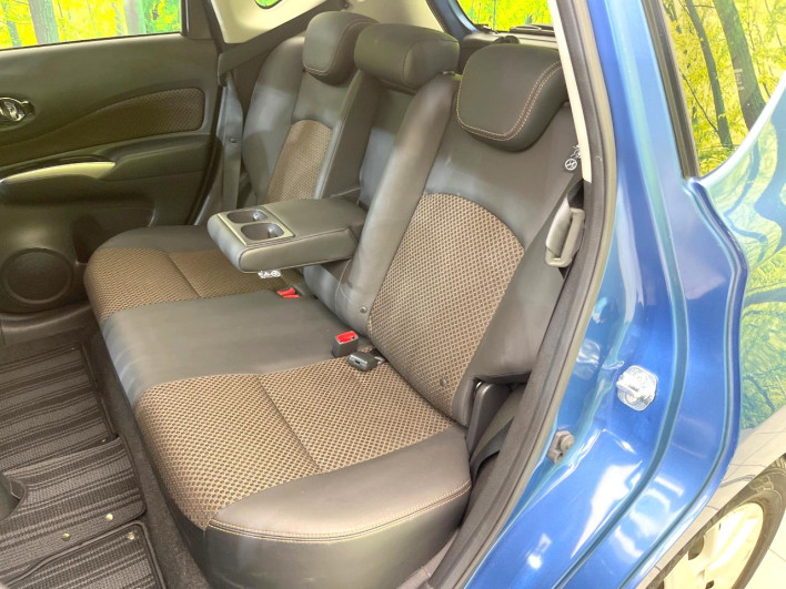 2015 Nissan Note DBA-E12 (UW-69f1f6c8e7eaf)[18]