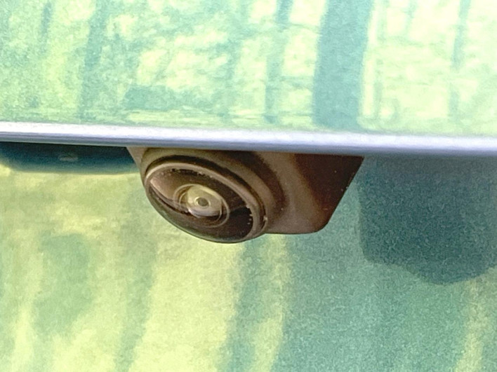 2015 Nissan Note DBA-E12 (UW-69f1f6c8e7eaf)[13]