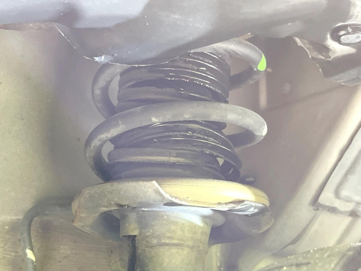 2016 Nissan Note DBA-E12 (UW-69f1f6ca35ecd)[14]