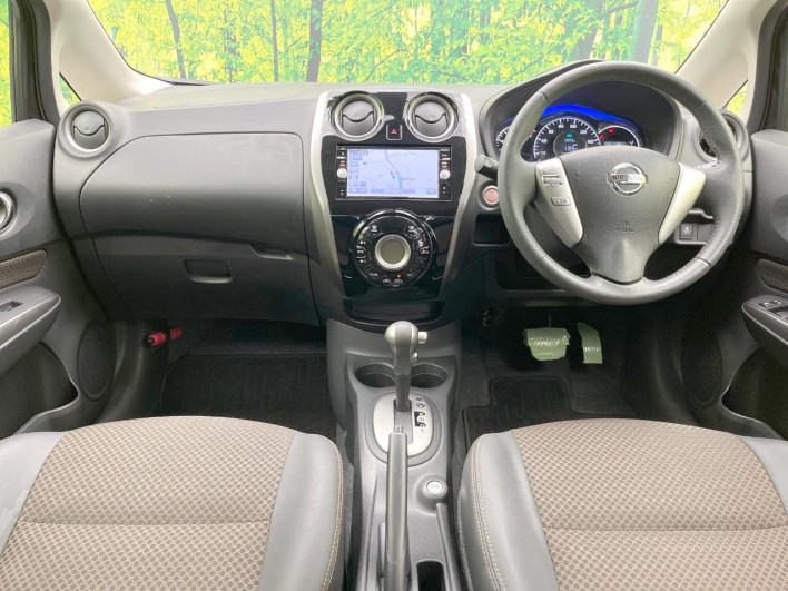 2016 Nissan Note DBA-E12 (UW-69f1f6ca35ecd)[27]