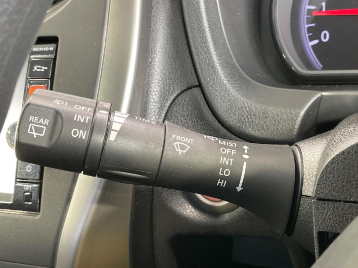 2016 Nissan Note DBA-E12 (UW-69f1f6ca7d766)[7]