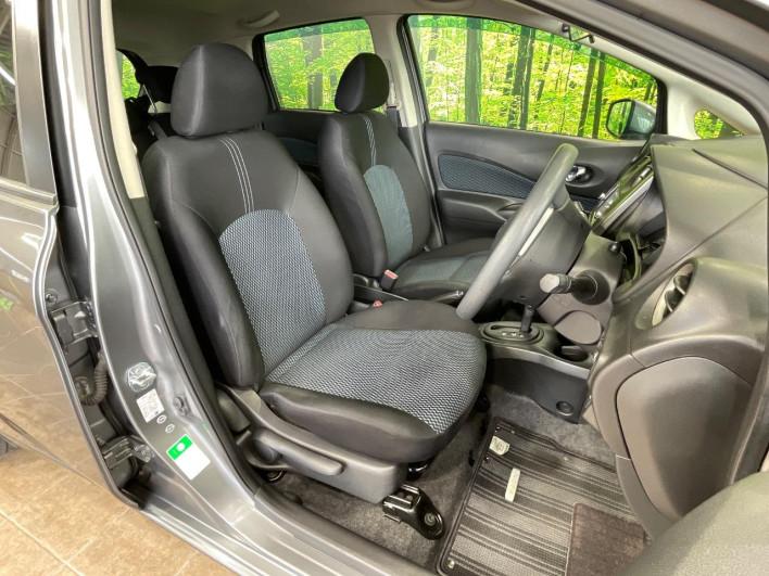 2016 Nissan Note DBA-E12 (UW-69f1f6ca7d766)[19]