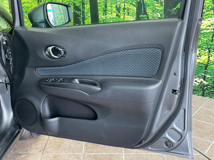 2016 Nissan Note DBA-E12 (UW-69f1f6ca7d766)[12]