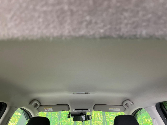 2021 Nissan Note 6AA-E13 (UW-69f1f6cb3c506)[28]