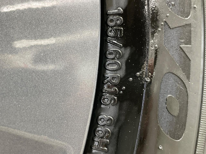 2021 Nissan Note 6AA-E13 (UW-69f1f6cb3c506)[9]