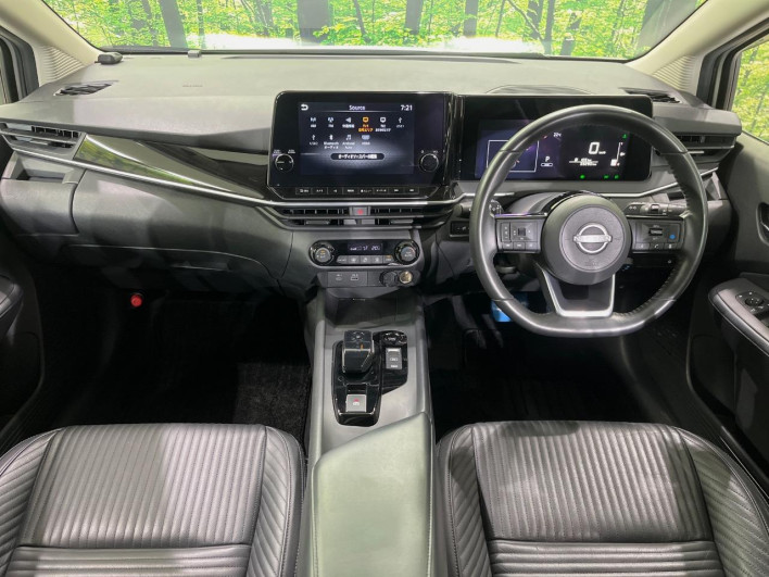 2021 Nissan Note 6AA-E13 (UW-69f1f6cb3f603)[17]